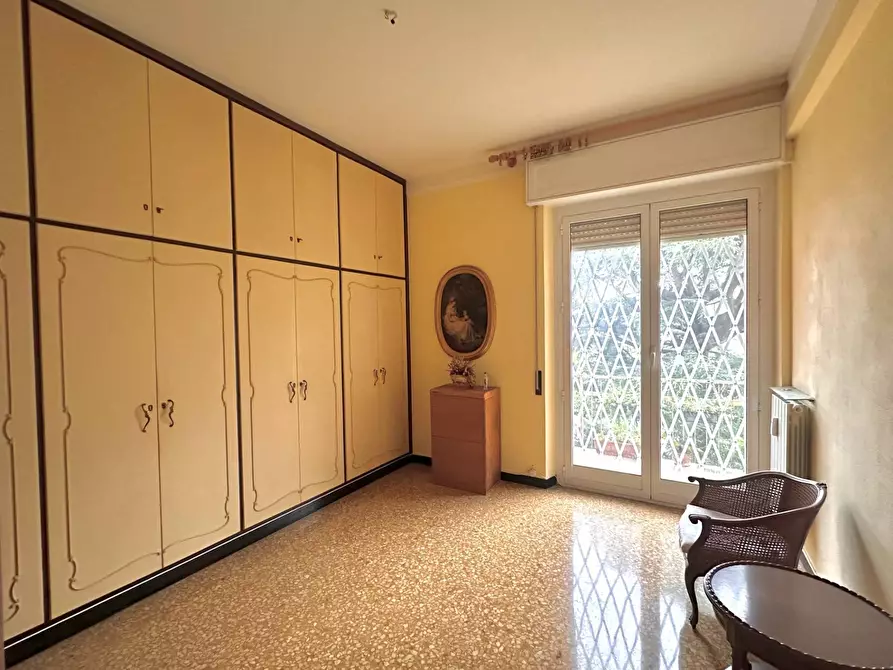 Immagine 4 di Appartamento in vendita  in Via Domenico Oliva a Genova