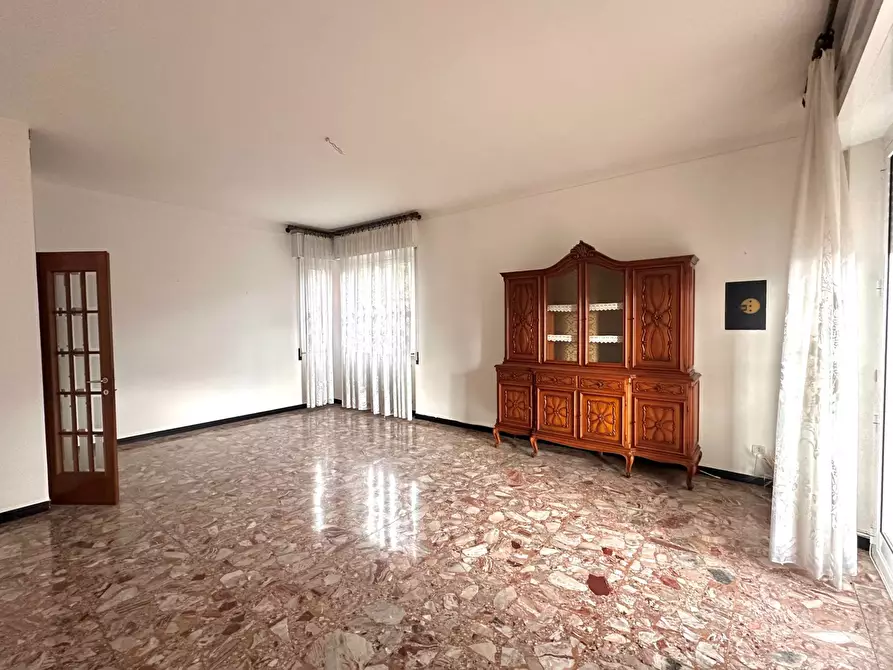 Immagine 7 di Appartamento in vendita  in Via Domenico Oliva a Genova