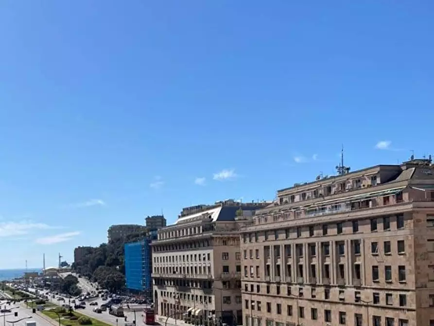 Immagine 4 di Appartamento in vendita  in foce 4 a Genova