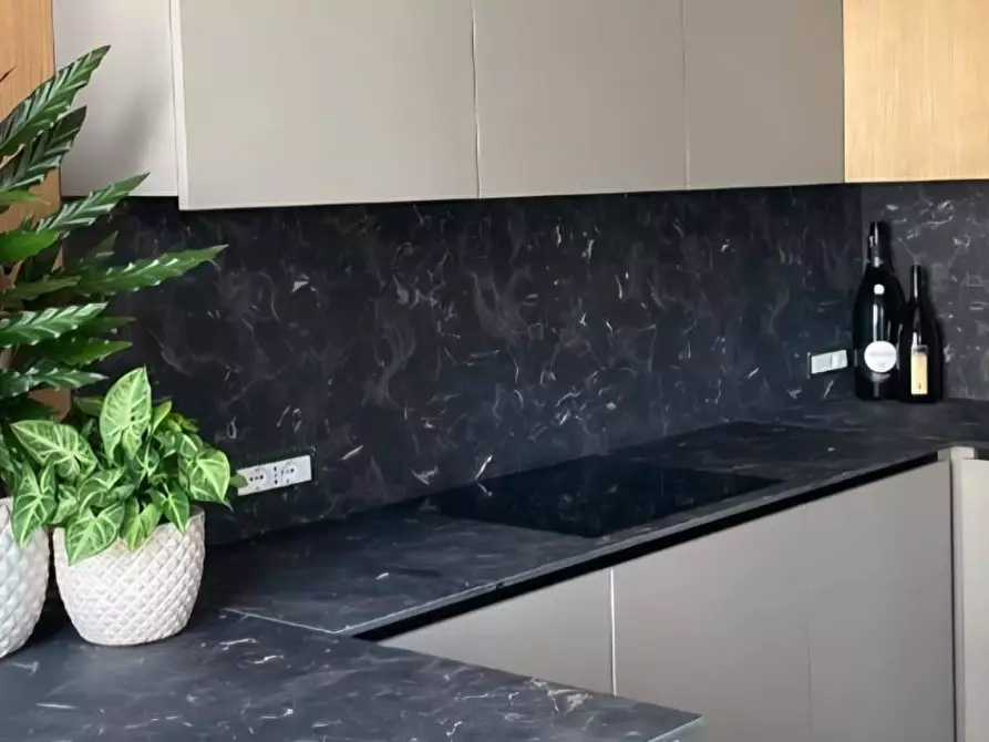 Immagine 5 di Appartamento in vendita  in foce 4 a Genova