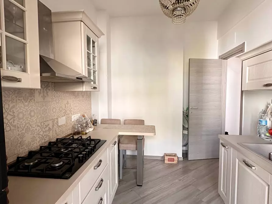 Immagine 25 di Appartamento in vendita  in Via Giuseppe Mendozza a Genova