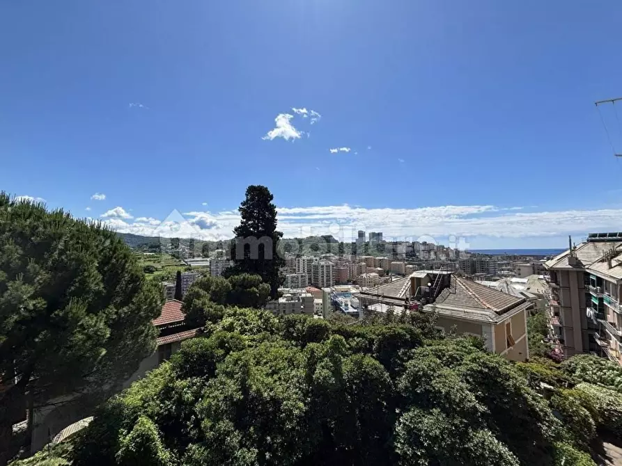 Immagine 1 di Appartamento in vendita  in Via Domenico Oliva a Genova