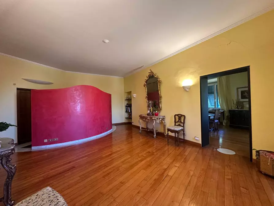 Immagine 4 di Appartamento in vendita  in PIAZZA CORVETTO 1 a Genova