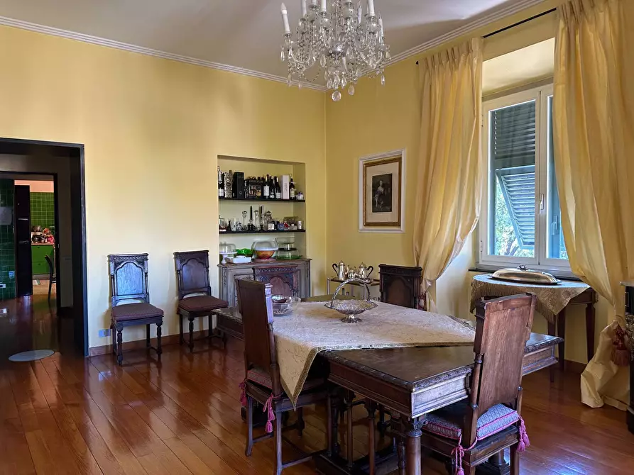 Immagine 9 di Appartamento in vendita  in PIAZZA CORVETTO 1 a Genova