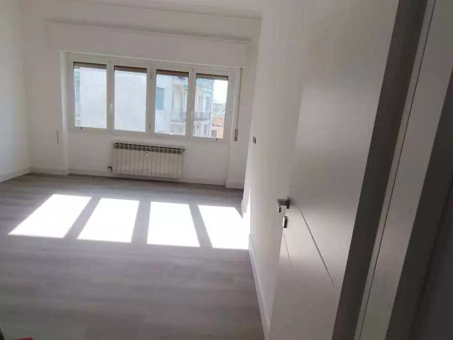 Immagine 15 di Appartamento in vendita  in VIA FRANCESCO NULLO 2 a Genova