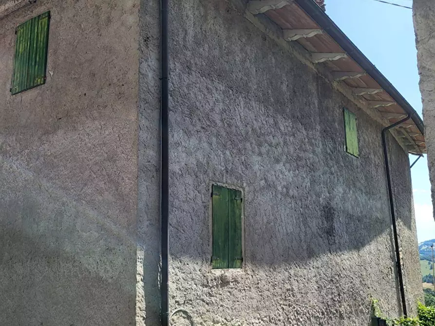 Immagine 5 di Rustico / casale in vendita  in Via delle castagne 2 a Ventasso