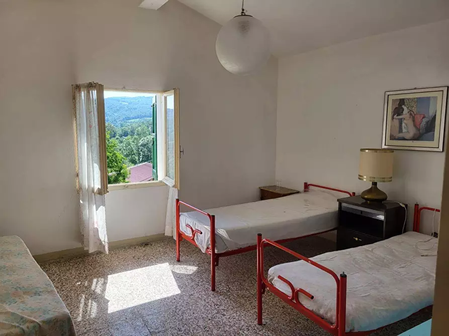 Immagine 8 di Rustico / casale in vendita  in Via delle castagne 2 a Ventasso