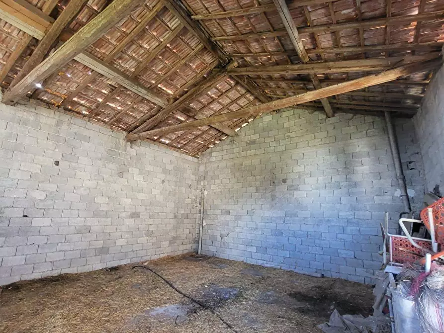 Immagine 11 di Rustico / casale in vendita  in Via delle castagne 2 a Ventasso