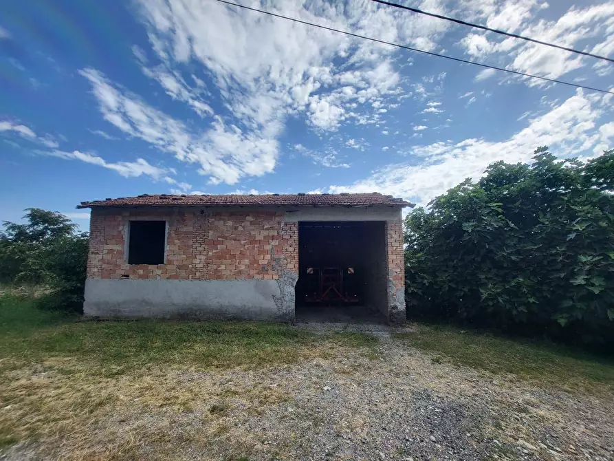 Immagine 13 di Rustico / casale in vendita  in Via delle castagne 2 a Ventasso