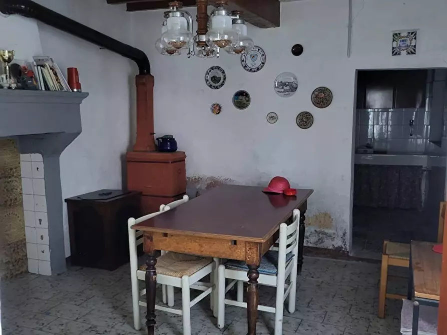 Immagine 25 di Rustico / casale in vendita  in Via delle castagne 2 a Ventasso