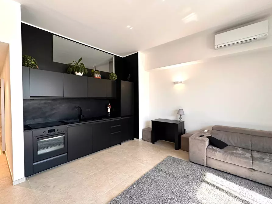 Immagine 9 di Appartamento in affitto  in Corso Italia 15 a Genova