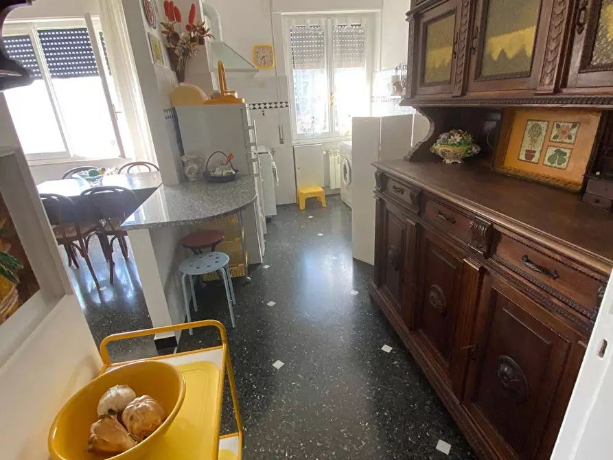 Immagine 12 di Appartamento in affitto  in Viale Virginia Centurione Bracelli 76 a Genova