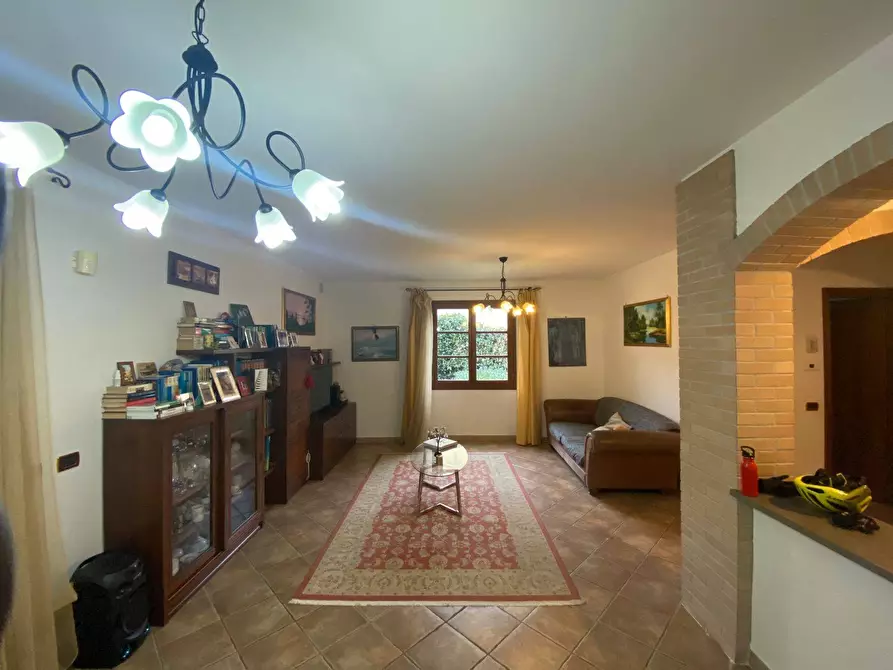 Immagine 14 di Villa in vendita  in Frazione monterotondo località fossato superiore 90 a Gavi