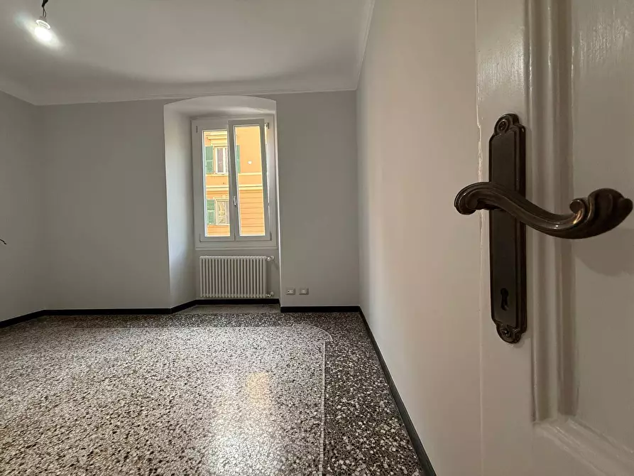 Immagine 11 di Appartamento in vendita  in Via Felice Romani 12 a Genova