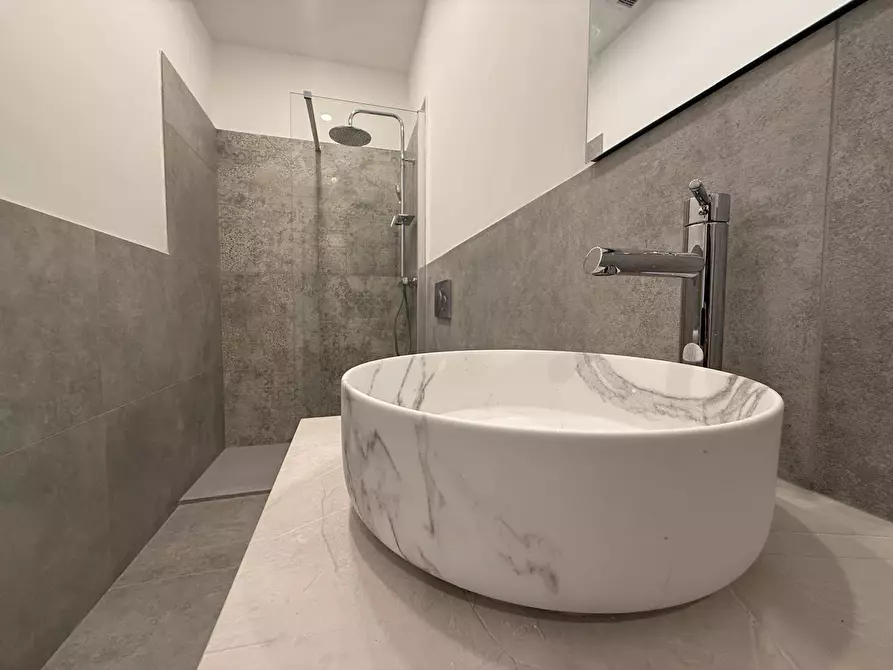 Immagine 18 di Appartamento in vendita  in Via Felice Romani 12 a Genova