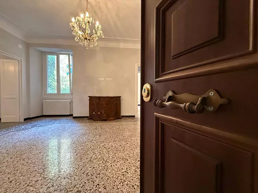 Immagine 23 di Appartamento in vendita  in Via Felice Romani 12 a Genova