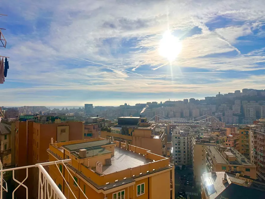 Immagine 1 di Appartamento in affitto  in Viale Virginia Centurione Bracelli 76 a Genova