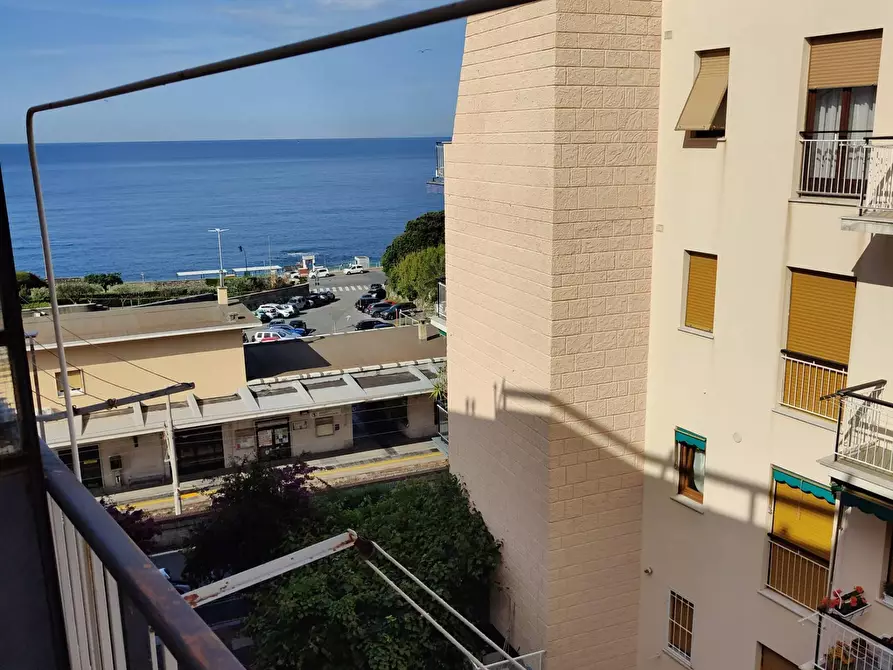 Immagine 9 di Appartamento in vendita  in VIA FRANCESCO NULLO 2 a Genova