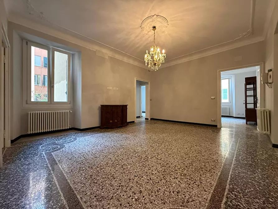 Immagine 1 di Appartamento in vendita  in Via Felice Romani 12 a Genova