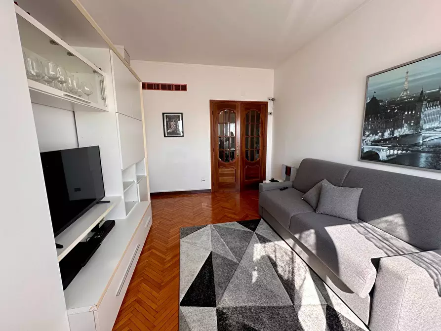 Immagine 20 di Appartamento in vendita  in Via Milano 40 a Genova
