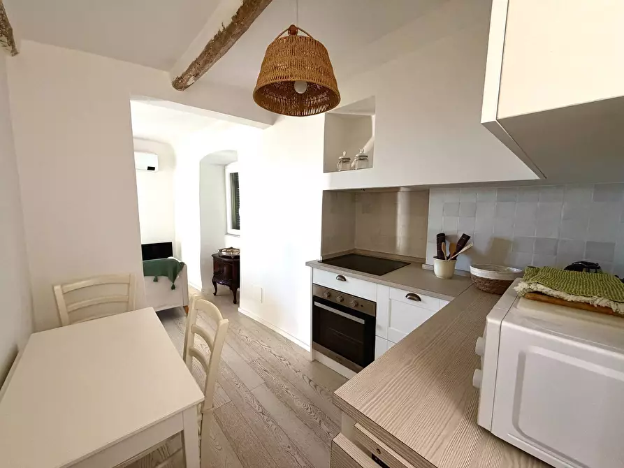 Immagine 3 di Appartamento in vendita  in Via Francesco Crispi 20 a Bogliasco