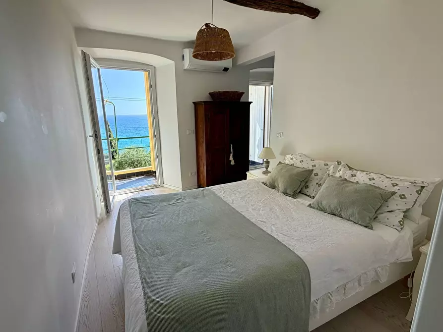 Immagine 14 di Appartamento in vendita  in Via Francesco Crispi 20 a Bogliasco