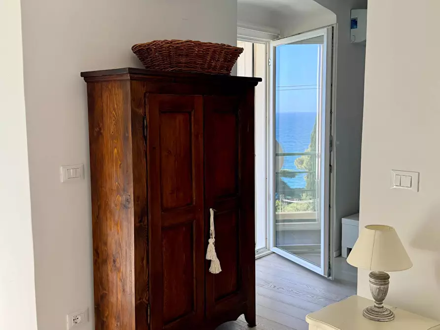 Immagine 17 di Appartamento in vendita  in Via Francesco Crispi 20 a Bogliasco