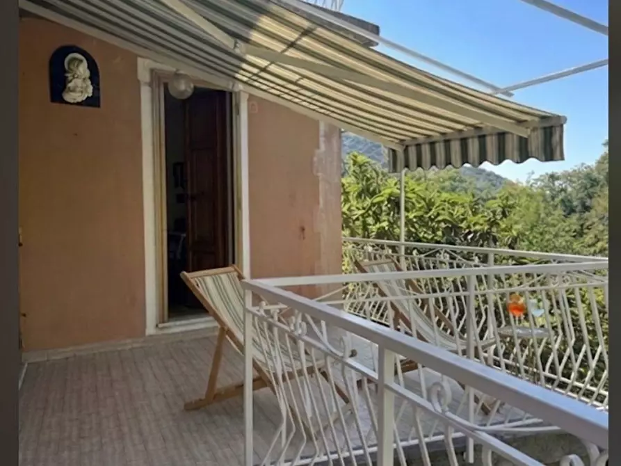 Immagine 21 di Villa in vendita  in Via lajola inferiore 5 a Genova