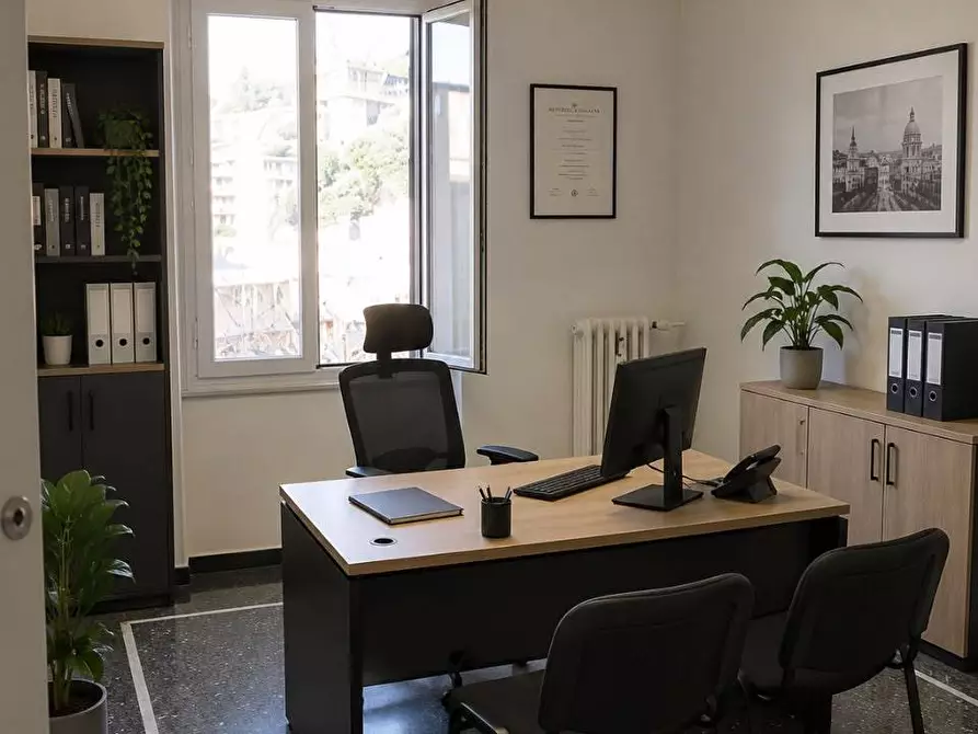 Immagine 2 di Ufficio in affitto  in via roma 39 a Genova