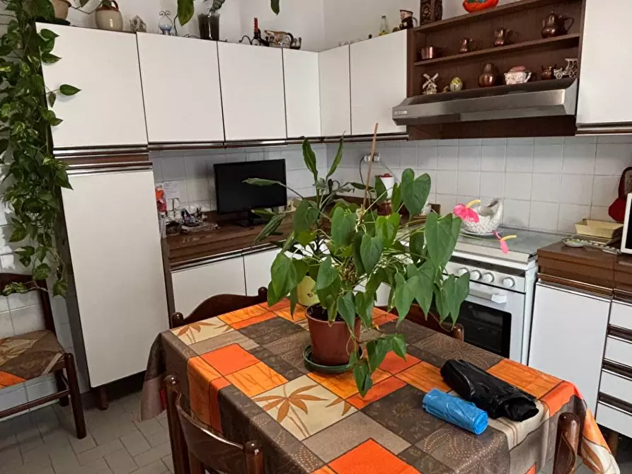 Immagine 5 di Appartamento in vendita  in Via Degli Oleandri a Genova
