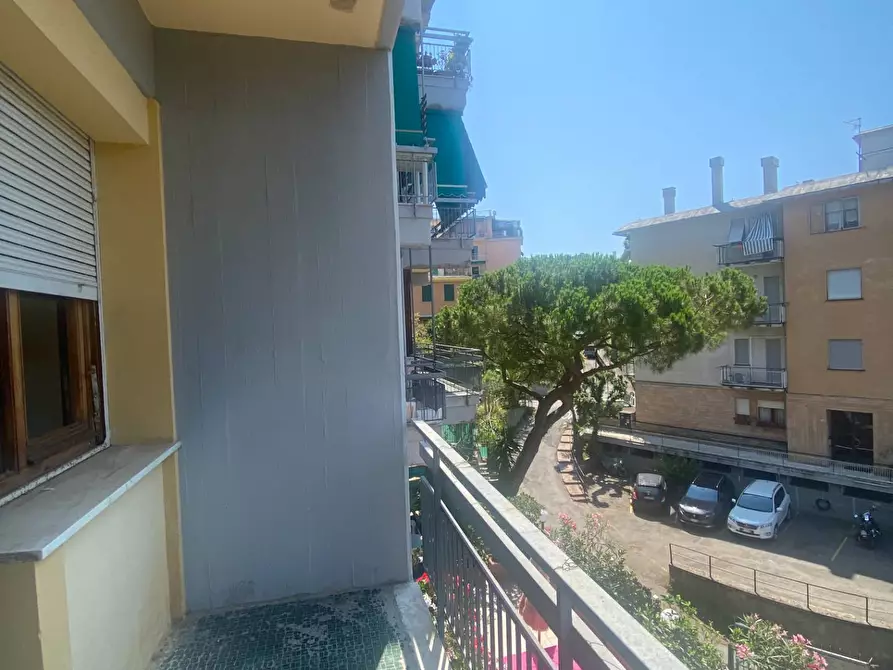 Immagine 10 di Appartamento in vendita  in Via Majorana 24C a Genova