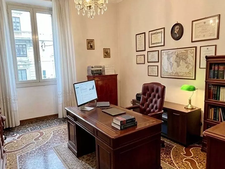 Immagine 2 di Ufficio in affitto  in Via Cantore 21 a Genova