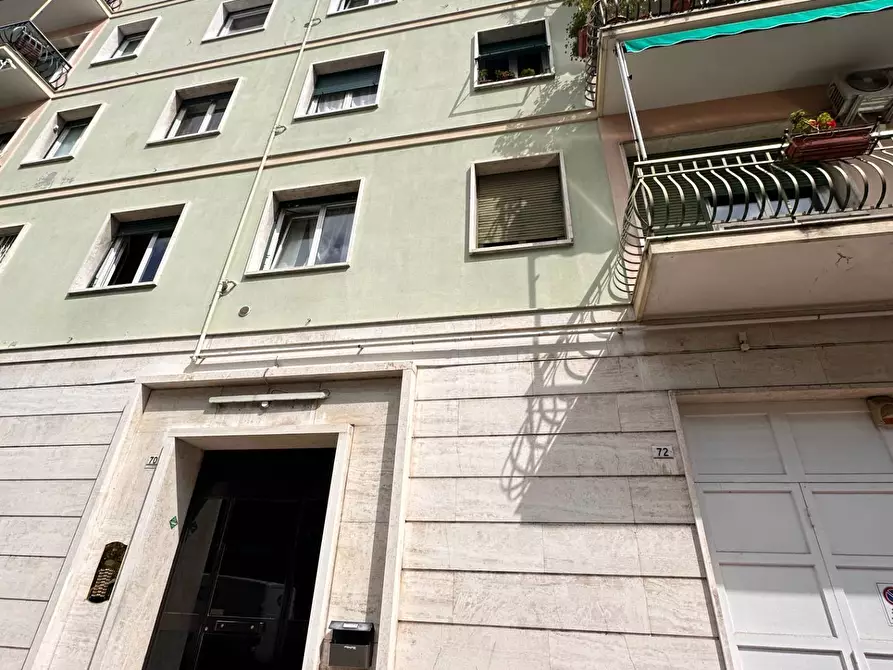 Immagine 18 di Appartamento in vendita  in Via Riese 70 a Genova