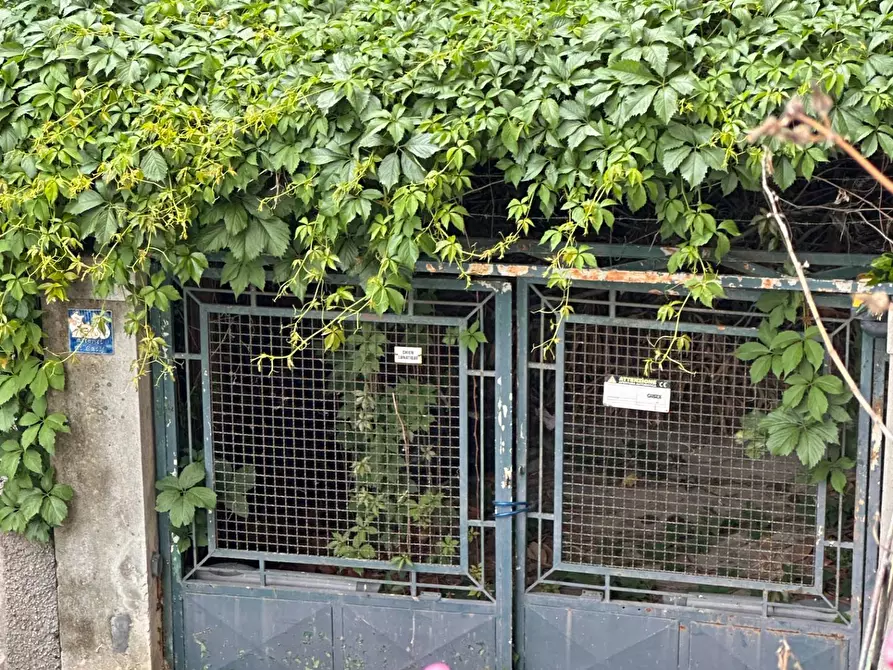Immagine 25 di Appartamento in vendita  in Via Riese 70 a Genova