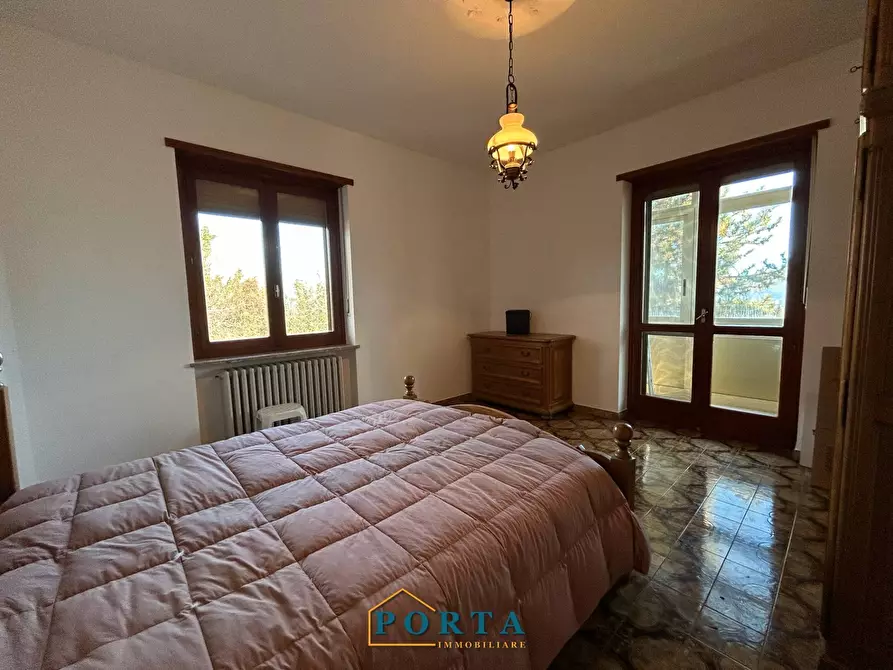 Immagine 25 di Villa in vendita  in Località Pià 10b a Barolo