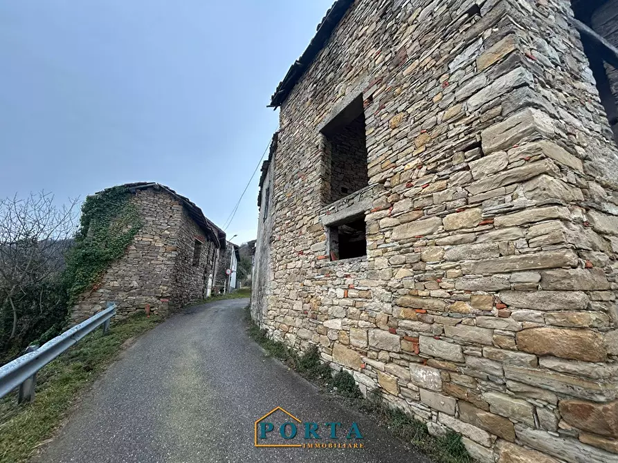 Immagine 4 di Rustico / casale in vendita  in Borgata Castagnetti snc a Camerana