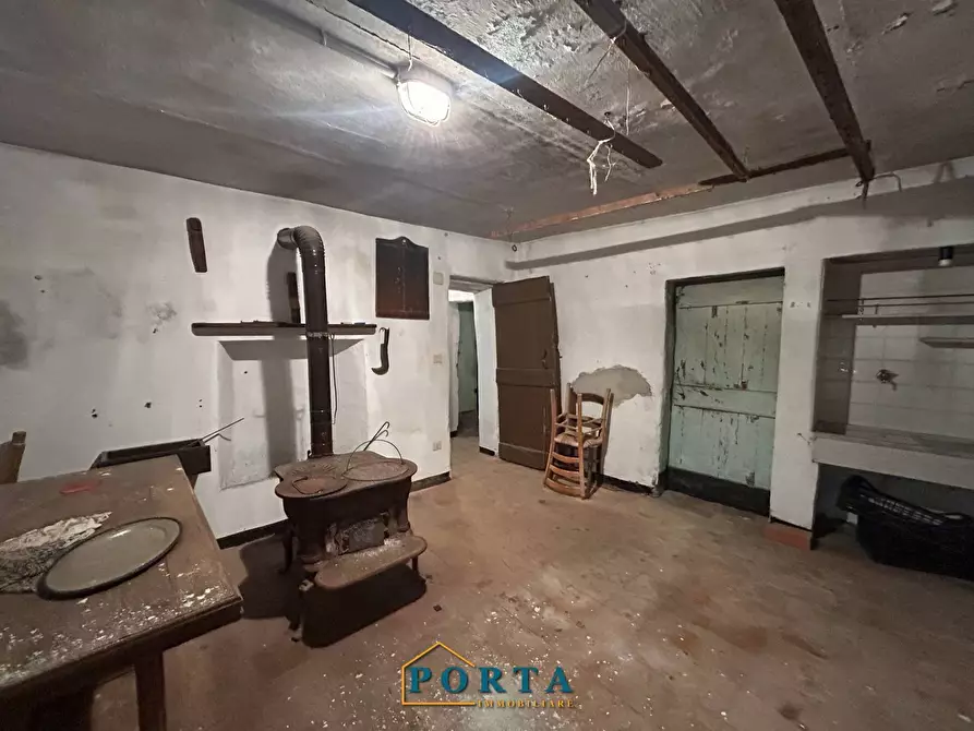 Immagine 9 di Rustico / casale in vendita  in Borgata Castagnetti snc a Camerana