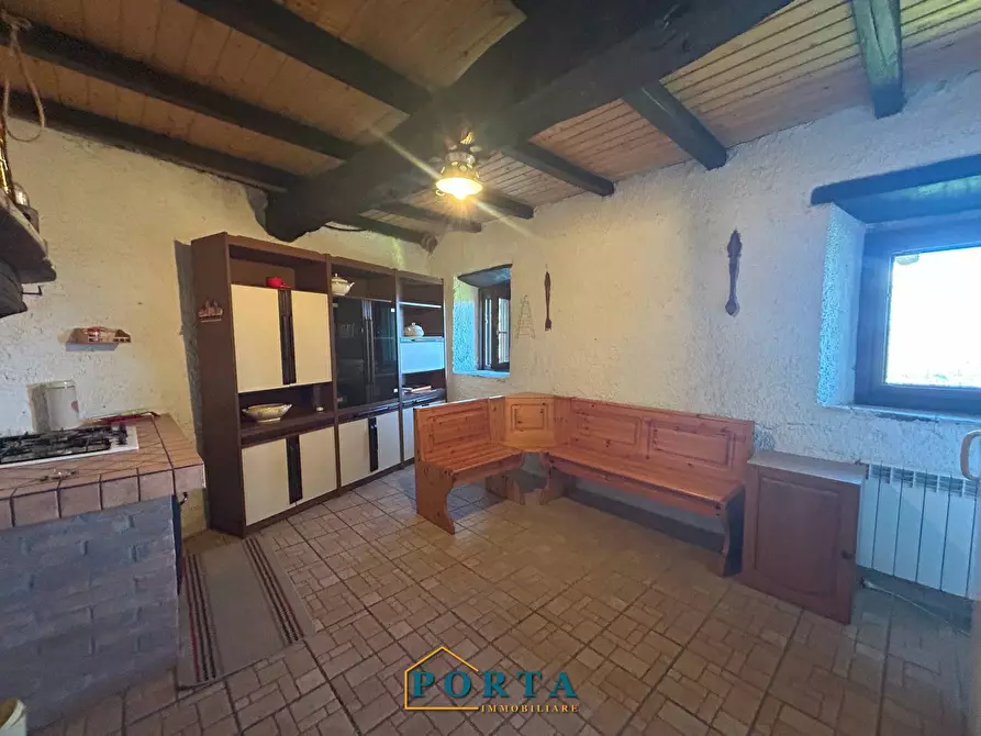 Immagine 13 di Casa indipendente in vendita  in Località Vadda 2 a Alto