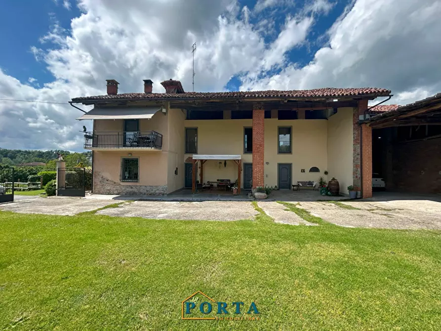 casa indipendente in vendita a Barolo