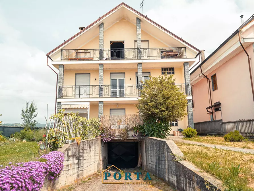 Immagine 21 di Appartamento in vendita  in Via per Farigliano 18 a Carrù