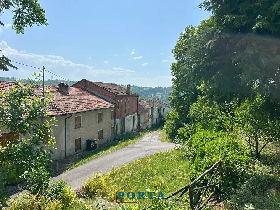 Immagine 1 di Rustico / casale in vendita  in Frazione Rea snc a Barolo
