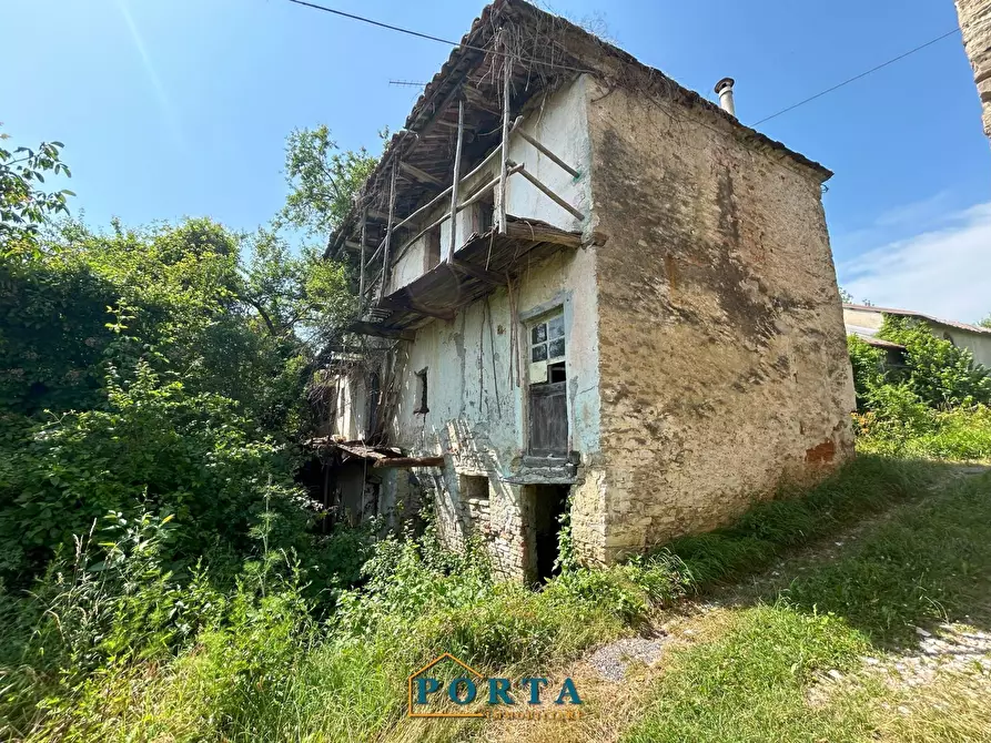 Immagine 5 di Rustico / casale in vendita  in Frazione Rea snc a Barolo