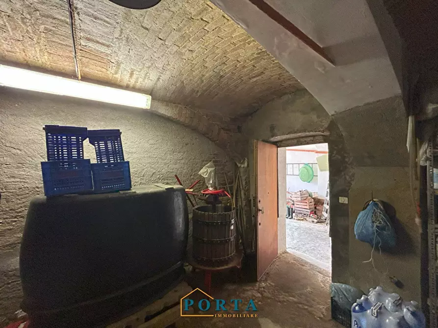 Immagine 20 di Casa indipendente in vendita  in Borgata Prà del Pozzo 8 a Barolo