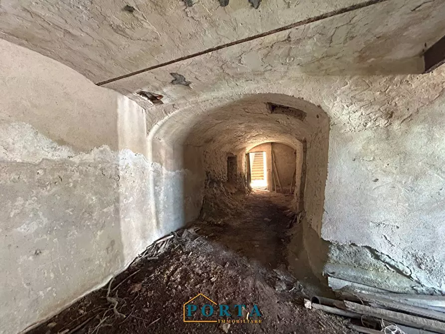Immagine 21 di Rustico / casale in vendita  in Borgata Ansaldi snc a Barolo