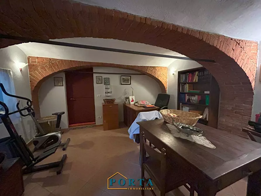 Immagine 10 di Casa indipendente in vendita  in Via Costamagna 2a a Barolo