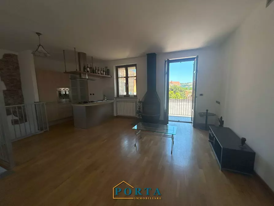 Immagine 5 di Appartamento in vendita  in Via Carrù 19 a Barolo