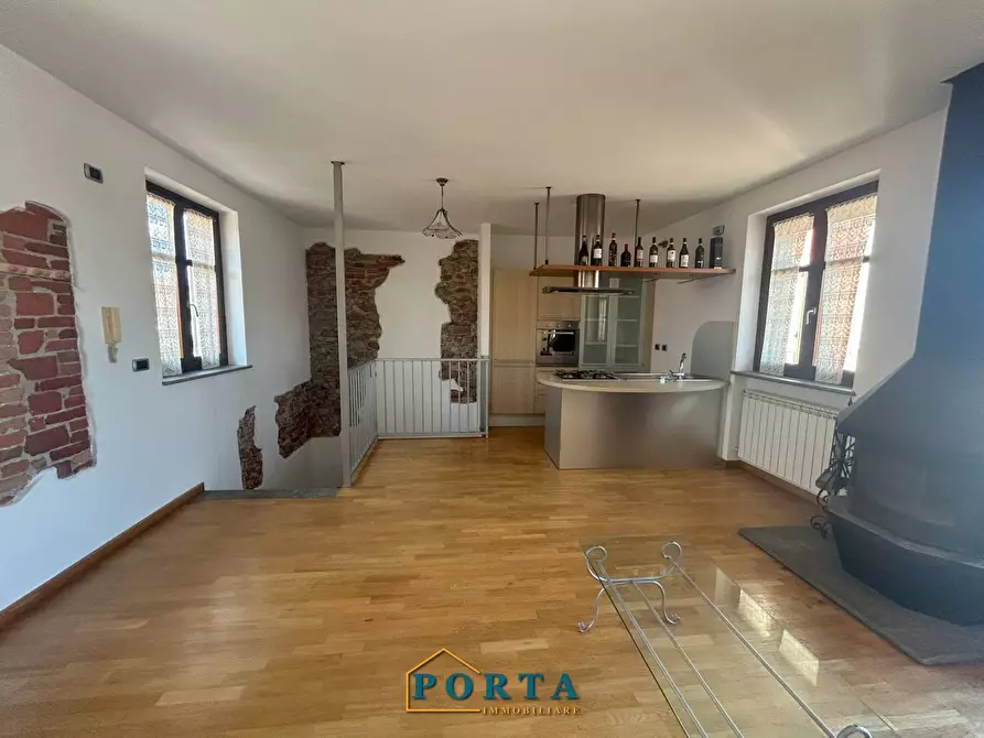 Immagine 4 di Appartamento in vendita  in Via Carrù 19 a Barolo