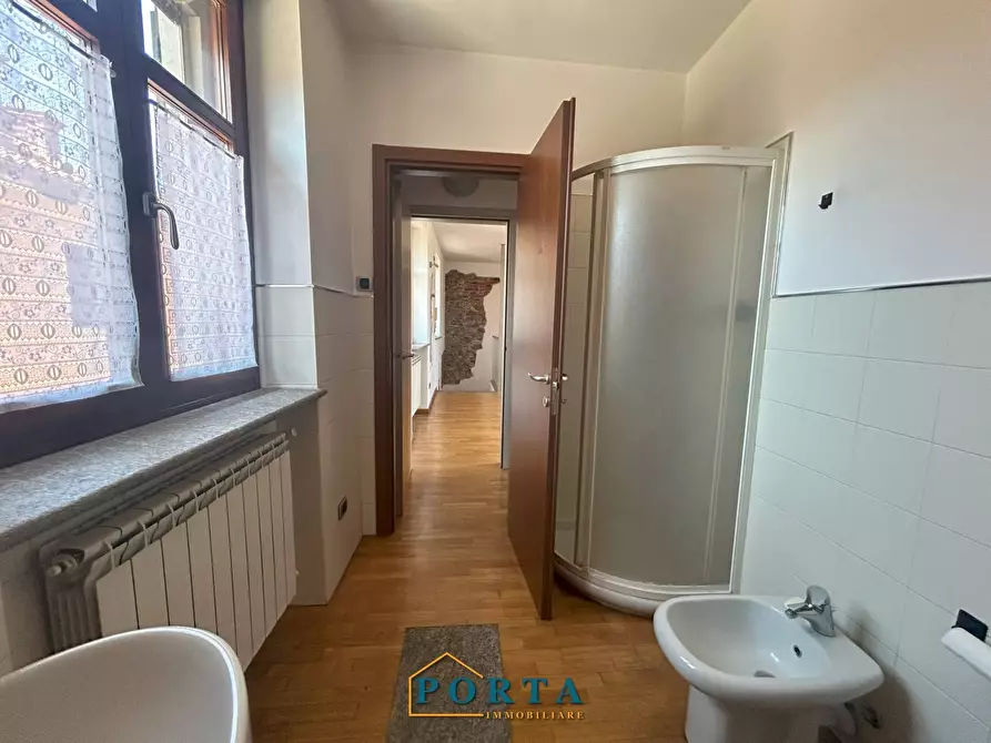 Immagine 20 di Appartamento in vendita  in Via Carrù 19 a Barolo