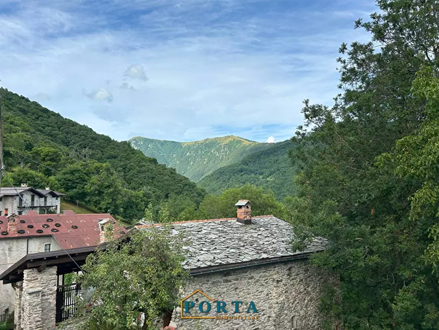 Immagine 3 di Rustico / casale in vendita  in Borgata Baracco snc a Roccaforte Mondovì