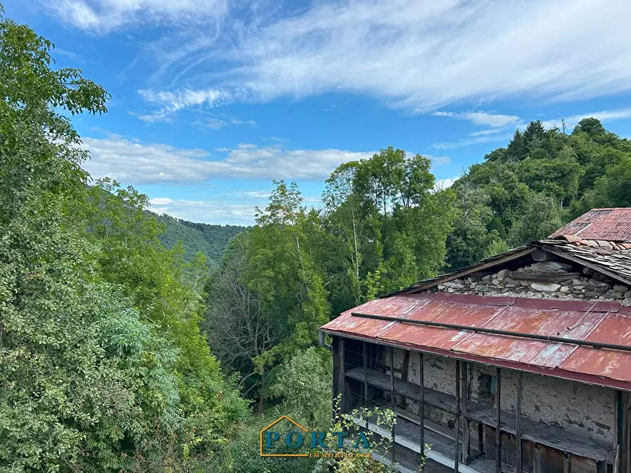 Immagine 7 di Rustico / casale in vendita  in Borgata Baracco snc a Roccaforte Mondovì